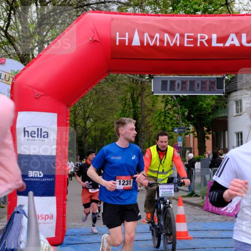 19.04.2026 - Hammer Lauf Tim E. http://msf.ph/oto/9545526 19.04.2026 12:31:43 Ziel 299, 335, 450, 482, 565, 796, 1231, 1704, 1777 meine-sportfotos.de