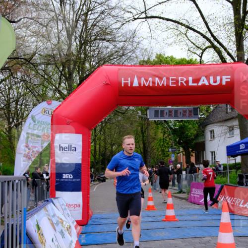 19.04.2026 - Hammer Lauf Tim E. http://msf.ph/oto/9545611 19.04.2026 12:32:04 Ziel 255, 388, 421, 773, 1349, 1853, 1869 meine-sportfotos.de
