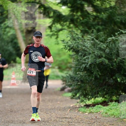 19.04.2026 - Hammer Lauf Dr. Thomas Lammeyer http://msf.ph/oto/9545686 19.04.2026 11:26:03 Laufen 221 meine-sportfotos.de