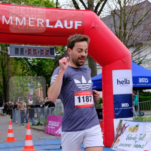 19.04.2026 - Hammer Lauf Tim E. http://msf.ph/oto/9545688 19.04.2026 12:32:43 Ziel 189, 240, 326, 1187 meine-sportfotos.de