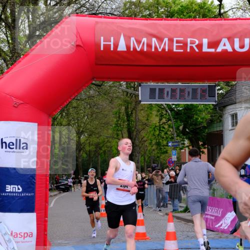 19.04.2026 - Hammer Lauf Tim E. http://msf.ph/oto/9545744 19.04.2026 12:33:23 Ziel 17, 204, 213, 264, 418, 475, 697, 902, 905, 1729, 1761, 1832 meine-sportfotos.de