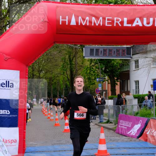 19.04.2026 - Hammer Lauf Tim E. http://msf.ph/oto/9545777 19.04.2026 12:33:36 Ziel 122, 339, 467, 566, 721, 825, 933, 1628 meine-sportfotos.de