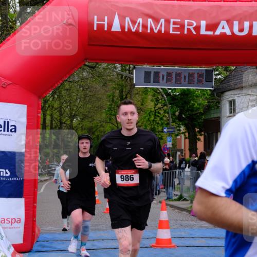 19.04.2026 - Hammer Lauf Tim E. http://msf.ph/oto/9545799 19.04.2026 12:33:43 Ziel 263, 346, 467, 656, 721, 825, 929, 933, 986, 1631 meine-sportfotos.de