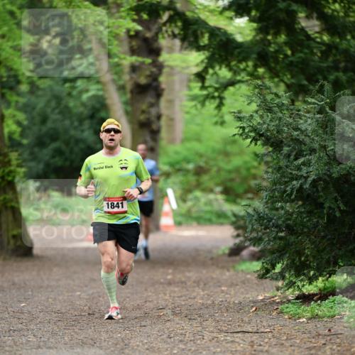 19.04.2026 - Hammer Lauf Dr. Thomas Lammeyer http://msf.ph/oto/9545818 19.04.2026 11:26:32 Laufen 1841 meine-sportfotos.de