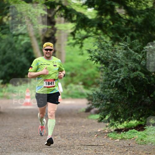 19.04.2026 - Hammer Lauf Dr. Thomas Lammeyer http://msf.ph/oto/9545830 19.04.2026 11:26:33 Laufen 1841 meine-sportfotos.de