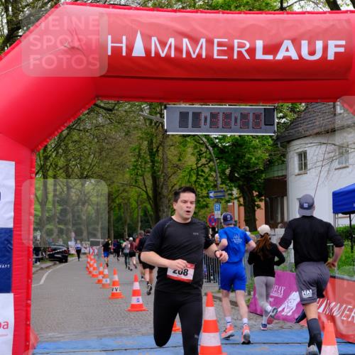 19.04.2026 - Hammer Lauf Tim E. http://msf.ph/oto/9546275 19.04.2026 12:36:36 Ziel 133, 208, 859, 1022, 1037, 1319, 1878, 1924 meine-sportfotos.de