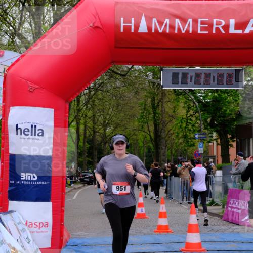 19.04.2026 - Hammer Lauf Tim E. http://msf.ph/oto/9546330 19.04.2026 12:37:06 Ziel 299, 519, 750, 947, 951, 988, 1031, 1089, 1148, 1564, 1579, 1599, 1682, 1704, 1715, 1723, 1931 meine-sportfotos.de