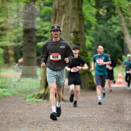 19.04.2026 - Hammer Lauf Dr. Thomas Lammeyer http://msf.ph/oto/9546439 19.04.2026 11:29:26 Laufen 928 meine-sportfotos.de