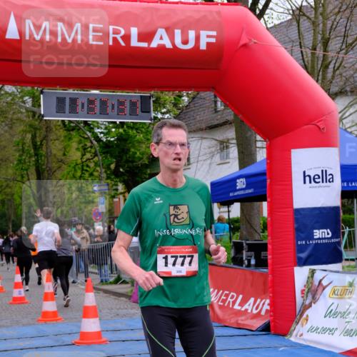 19.04.2026 - Hammer Lauf Tim E. http://msf.ph/oto/9546506 19.04.2026 12:37:45 Ziel 432, 449, 596, 632, 791, 1147, 1777 meine-sportfotos.de