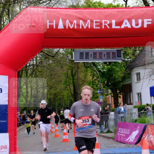 19.04.2026 - Hammer Lauf Tim E. http://msf.ph/oto/9546634 19.04.2026 12:38:30 Ziel 255, 353, 474, 565, 749, 1261, 1869 meine-sportfotos.de