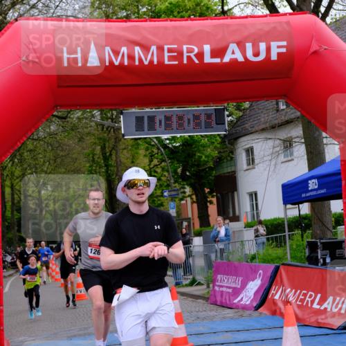 19.04.2026 - Hammer Lauf Tim E. http://msf.ph/oto/9546639 19.04.2026 12:38:32 Ziel 255, 353, 474, 565, 749, 1261, 1869 meine-sportfotos.de