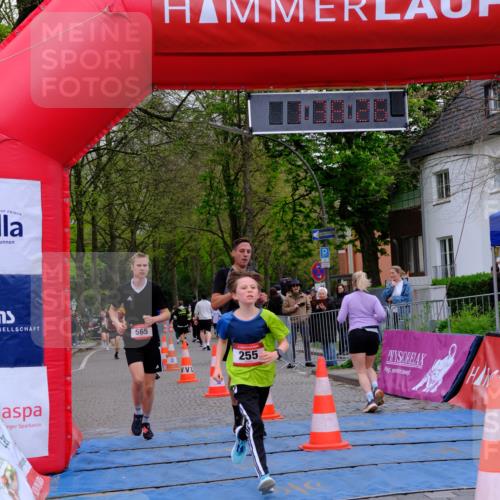 19.04.2026 - Hammer Lauf Tim E. http://msf.ph/oto/9546645 19.04.2026 12:38:34 Ziel 170, 175, 255, 353, 474, 565, 749, 1153, 1261, 1817, 1869 meine-sportfotos.de