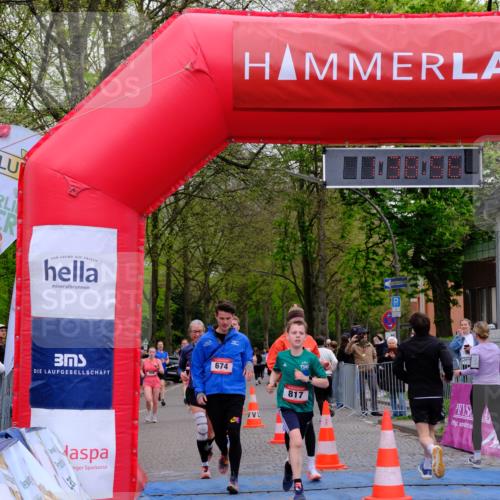 19.04.2026 - Hammer Lauf Tim E. http://msf.ph/oto/9546757 19.04.2026 12:39:04 Ziel 17, 25, 406, 537, 614, 673, 674, 682, 817, 842, 1048, 1567 meine-sportfotos.de