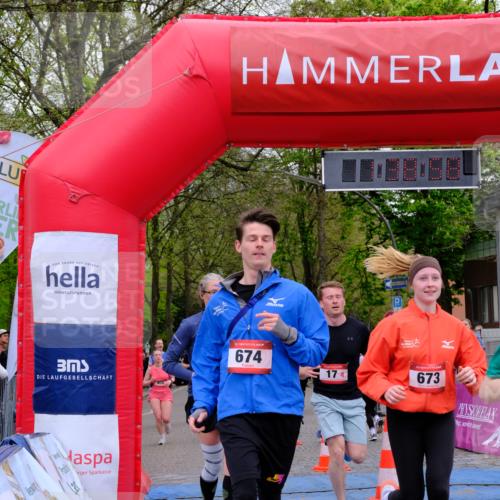 19.04.2026 - Hammer Lauf Tim E. http://msf.ph/oto/9546778 19.04.2026 12:39:06 Ziel 17, 406, 407, 614, 673, 674, 817, 842, 865, 902, 905, 1048, 1567 meine-sportfotos.de