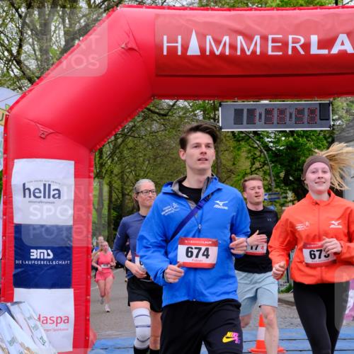 19.04.2026 - Hammer Lauf Tim E. http://msf.ph/oto/9546781 19.04.2026 12:39:06 Ziel 17, 406, 407, 614, 673, 674, 817, 842, 865, 902, 905, 1048, 1567 meine-sportfotos.de