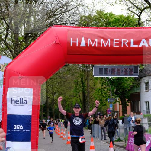19.04.2026 - Hammer Lauf Tim E. http://msf.ph/oto/9546796 19.04.2026 12:39:13 Ziel 221, 406, 407, 663, 714, 865, 902, 905, 1038, 1137, 1340, 1832 meine-sportfotos.de