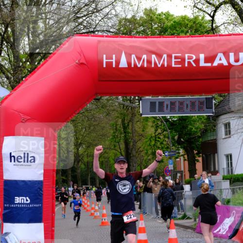19.04.2026 - Hammer Lauf Tim E. http://msf.ph/oto/9546797 19.04.2026 12:39:13 Ziel 221, 406, 407, 663, 714, 865, 902, 905, 1038, 1137, 1340, 1832 meine-sportfotos.de