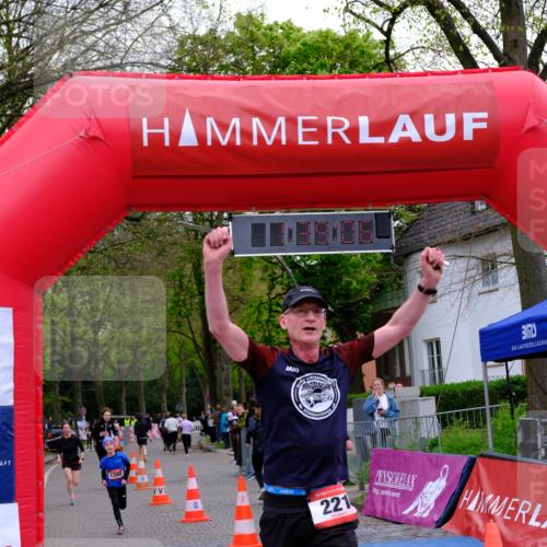 19.04.2026 - Hammer Lauf Tim E. http://msf.ph/oto/9546801 19.04.2026 12:39:14 Ziel 221, 406, 407, 663, 714, 742, 865, 902, 905, 1038, 1137, 1340, 1832 meine-sportfotos.de