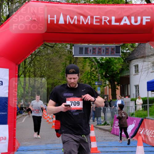 19.04.2026 - Hammer Lauf Tim E. http://msf.ph/oto/9546829 19.04.2026 12:39:43 Ziel 16, 122, 361, 607, 608, 709, 801, 932, 1018, 1269, 1739, 1782 meine-sportfotos.de