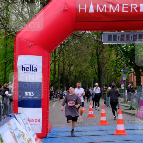 19.04.2026 - Hammer Lauf Tim E. http://msf.ph/oto/9546895 19.04.2026 12:40:39 Ziel 203, 807, 867, 959, 1589, 1801, 1840 meine-sportfotos.de