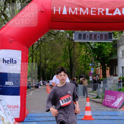 19.04.2026 - Hammer Lauf Tim E. http://msf.ph/oto/9546900 19.04.2026 12:40:40 Ziel 203, 807, 1589, 1617, 1801, 1840 meine-sportfotos.de