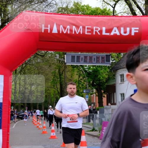 19.04.2026 - Hammer Lauf Tim E. http://msf.ph/oto/9546901 19.04.2026 12:40:40 Ziel 203, 807, 1589, 1617, 1801, 1840 meine-sportfotos.de