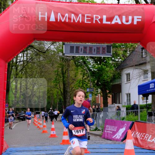 19.04.2026 - Hammer Lauf Tim E. http://msf.ph/oto/9546907 19.04.2026 12:40:46 Ziel 346, 779, 1617, 1733, 1840 meine-sportfotos.de
