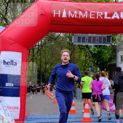 19.04.2026 - Hammer Lauf Tim E. http://msf.ph/oto/9546923 19.04.2026 12:40:55 Ziel 226, 346, 831, 931, 1170, 1209, 1224, 1263, 1621, 1733, 1825, 1831, 1919 meine-sportfotos.de