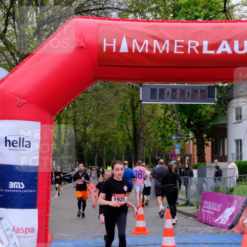 19.04.2026 - Hammer Lauf Tim E. http://msf.ph/oto/9546924 19.04.2026 12:41:00 Ziel 226, 606, 712, 713, 800, 831, 931, 1029, 1072, 1170, 1209, 1224, 1263, 1322, 1621, 1719, 1726, 1825, 1831, 1925 meine-sportfotos.de