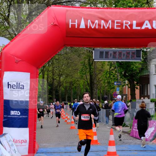 19.04.2026 - Hammer Lauf Tim E. http://msf.ph/oto/9546930 19.04.2026 12:41:02 Ziel 445, 606, 693, 712, 713, 800, 831, 923, 1029, 1072, 1224, 1322, 1631, 1719, 1726, 1757, 1925 meine-sportfotos.de