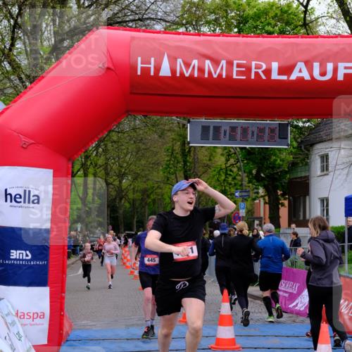 19.04.2026 - Hammer Lauf Tim E. http://msf.ph/oto/9546934 19.04.2026 12:41:06 Ziel 115, 445, 606, 693, 712, 713, 800, 923, 1029, 1072, 1092, 1159, 1322, 1631, 1719, 1726, 1757, 1848, 1925 meine-sportfotos.de