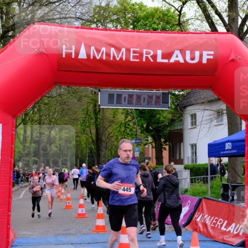 19.04.2026 - Hammer Lauf Tim E. http://msf.ph/oto/9546938 19.04.2026 12:41:07 Ziel 115, 445, 606, 693, 712, 713, 923, 1029, 1056, 1072, 1092, 1159, 1160, 1322, 1573, 1631, 1686, 1719, 1726, 1757, 1848 meine-sportfotos.de