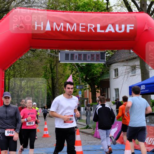 19.04.2026 - Hammer Lauf Tim E. http://msf.ph/oto/9546978 19.04.2026 12:41:35 Ziel 224, 414, 451, 649, 732, 802, 949, 950, 1076, 1077, 1174, 1203, 1277, 1311, 1680, 1695, 1781, 1922 meine-sportfotos.de
