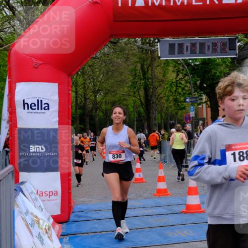 19.04.2026 - Hammer Lauf Tim E. http://msf.ph/oto/9546992 19.04.2026 12:41:43 Ziel 154, 224, 262, 418, 830, 1203, 1311, 1591, 1592 meine-sportfotos.de