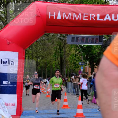 19.04.2026 - Hammer Lauf Tim E. http://msf.ph/oto/9547011 19.04.2026 12:41:56 Ziel 443, 518, 555, 556, 592, 697, 810, 939, 1166, 1587 meine-sportfotos.de