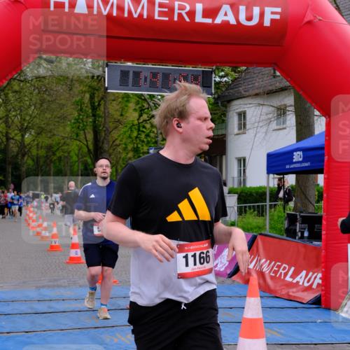 19.04.2026 - Hammer Lauf Tim E. http://msf.ph/oto/9547022 19.04.2026 12:42:02 Ziel 443, 555, 556, 558, 592, 810, 1163, 1166, 1634, 1884 meine-sportfotos.de