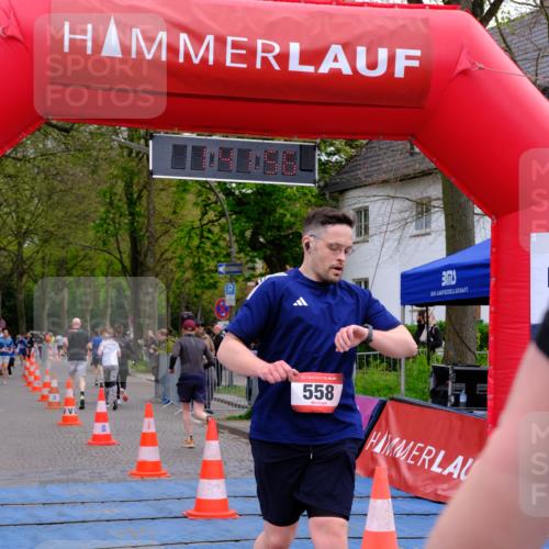 19.04.2026 - Hammer Lauf Tim E. http://msf.ph/oto/9547025 19.04.2026 12:42:04 Ziel 360, 558, 631, 1163, 1166, 1634, 1636, 1884 meine-sportfotos.de