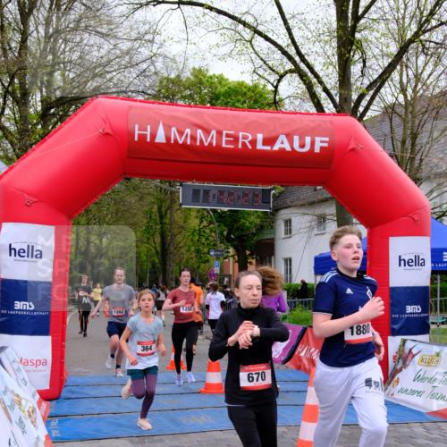 19.04.2026 - Hammer Lauf Tim E. http://msf.ph/oto/9547066 19.04.2026 12:42:31 Ziel 20, 311, 364, 670, 741, 854, 855, 1253, 1352, 1571, 1574, 1689, 1821, 1834, 1880, 1887 meine-sportfotos.de