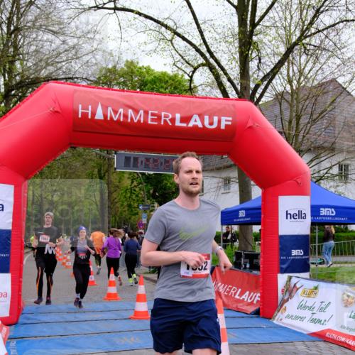 19.04.2026 - Hammer Lauf Tim E. http://msf.ph/oto/9547070 19.04.2026 12:42:33 Ziel 20, 117, 311, 364, 409, 670, 741, 854, 855, 1253, 1352, 1571, 1574, 1689, 1821, 1880, 1887 meine-sportfotos.de