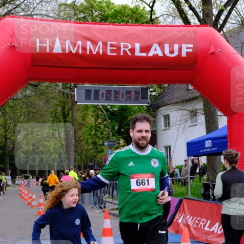 19.04.2026 - Hammer Lauf Tim E. http://msf.ph/oto/9547156 19.04.2026 12:43:34 Ziel 268, 465, 466, 661, 744, 976, 977, 980, 1017, 1606, 1764 meine-sportfotos.de