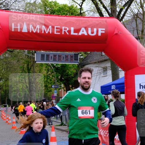 19.04.2026 - Hammer Lauf Tim E. http://msf.ph/oto/9547157 19.04.2026 12:43:34 Ziel 268, 465, 466, 661, 744, 976, 977, 980, 1017, 1606, 1764 meine-sportfotos.de