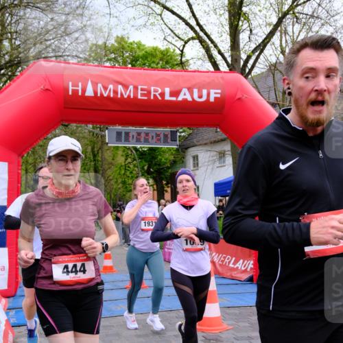 19.04.2026 - Hammer Lauf Tim E. http://msf.ph/oto/9547201 19.04.2026 12:44:35 Ziel 202, 383, 432, 444, 856, 857, 988, 1089, 1167, 1319, 1570, 1579, 1920, 1931 meine-sportfotos.de