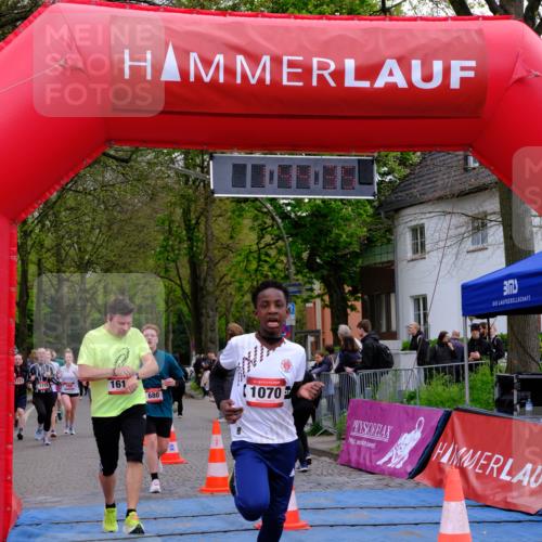 19.04.2026 - Hammer Lauf Tim E. http://msf.ph/oto/9547210 19.04.2026 12:44:42 Ziel 432, 680, 750, 856, 857, 988, 1070, 1564, 1570, 1599, 1616, 1715, 1723, 1920 meine-sportfotos.de