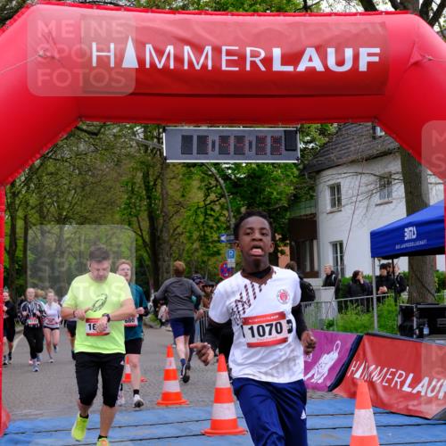 19.04.2026 - Hammer Lauf Tim E. http://msf.ph/oto/9547211 19.04.2026 12:44:43 Ziel 432, 680, 750, 856, 857, 1031, 1070, 1564, 1570, 1599, 1616, 1715, 1723, 1920 meine-sportfotos.de