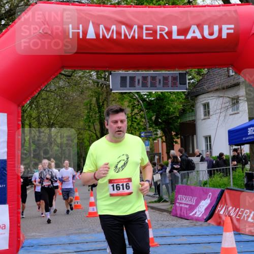 19.04.2026 - Hammer Lauf Tim E. http://msf.ph/oto/9547216 19.04.2026 12:44:44 Ziel 432, 680, 750, 856, 857, 1031, 1070, 1143, 1564, 1570, 1599, 1616, 1715, 1723 meine-sportfotos.de