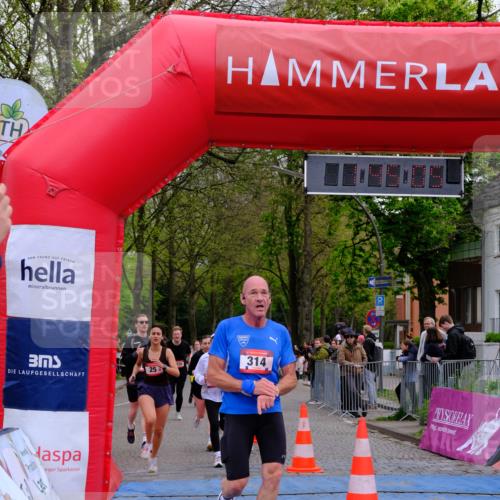 19.04.2026 - Hammer Lauf Tim E. http://msf.ph/oto/9547252 19.04.2026 12:45:13 Ziel 25, 314, 630, 632, 791, 1858, 1870, 1871 meine-sportfotos.de
