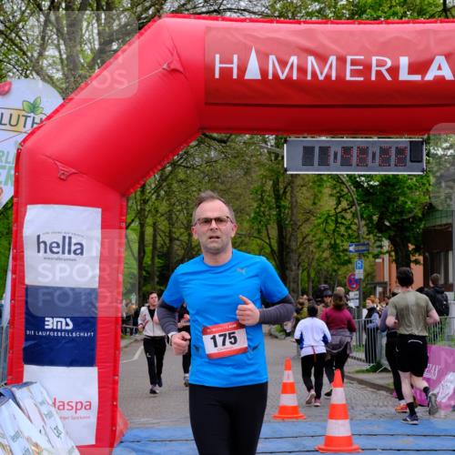 19.04.2026 - Hammer Lauf Tim E. http://msf.ph/oto/9547336 19.04.2026 12:46:30 Ziel 175, 193, 433, 508, 509, 935, 1048, 1899 meine-sportfotos.de
