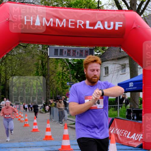 19.04.2026 - Hammer Lauf Tim E. http://msf.ph/oto/9547373 19.04.2026 12:46:54 Ziel 231, 724, 727, 991 meine-sportfotos.de