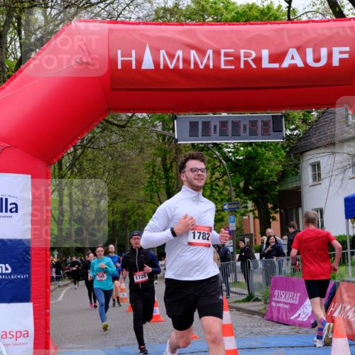 19.04.2026 - Hammer Lauf Tim E. http://msf.ph/oto/9547455 19.04.2026 12:47:56 Ziel 239, 742, 801, 1263, 1646, 1726, 1782 meine-sportfotos.de