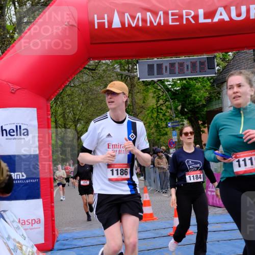 19.04.2026 - Hammer Lauf Tim E. http://msf.ph/oto/9547493 19.04.2026 12:48:10 Ziel 154, 607, 608, 762, 1118, 1119, 1184, 1186 meine-sportfotos.de